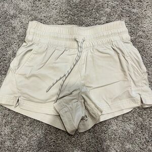 Avalanche Cream Athletic Shorts Lightweight Elastic Waist